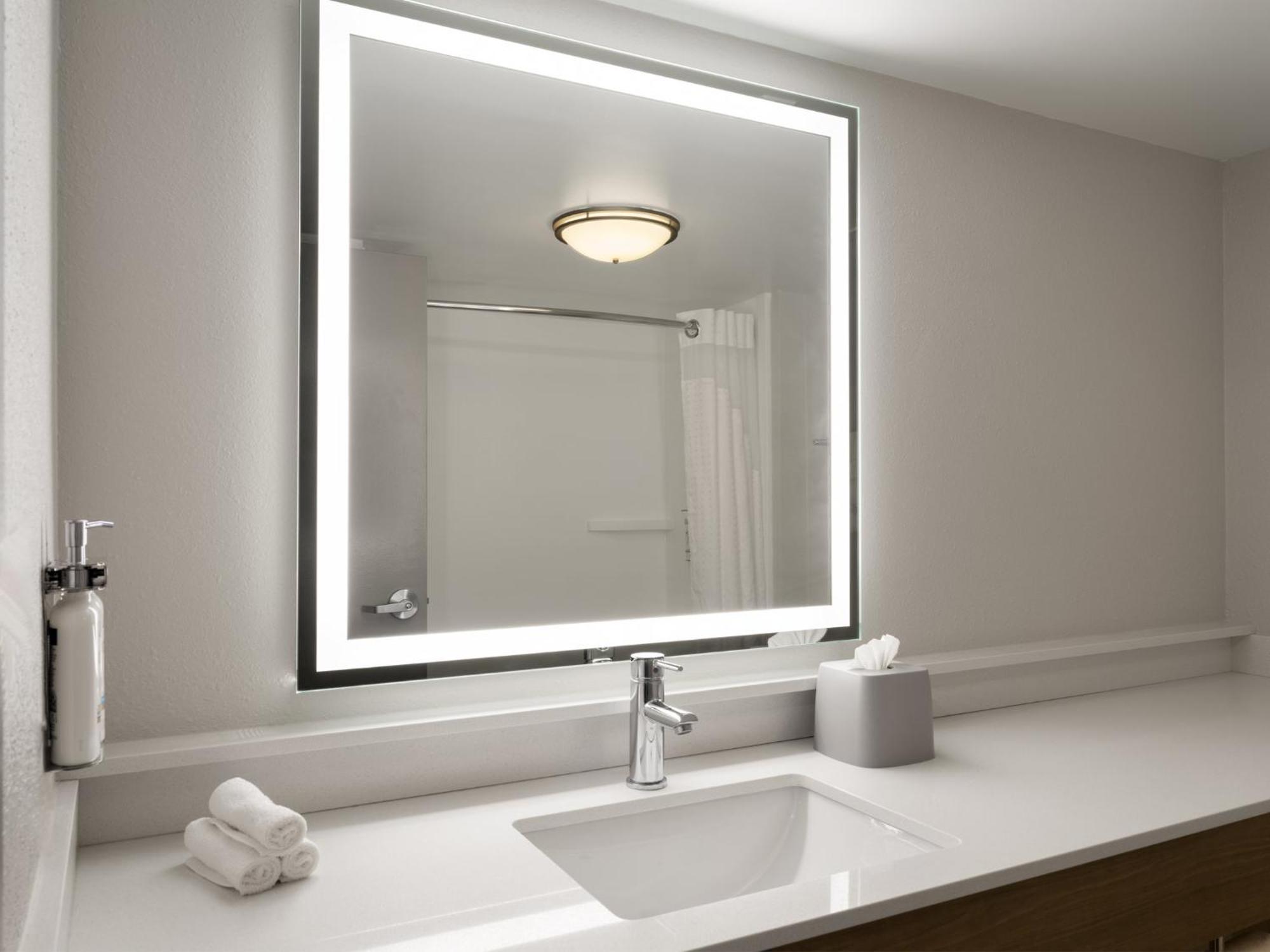 Holiday Inn Express Indianapolis Airport By Ihg Plainfield Dış mekan fotoğraf