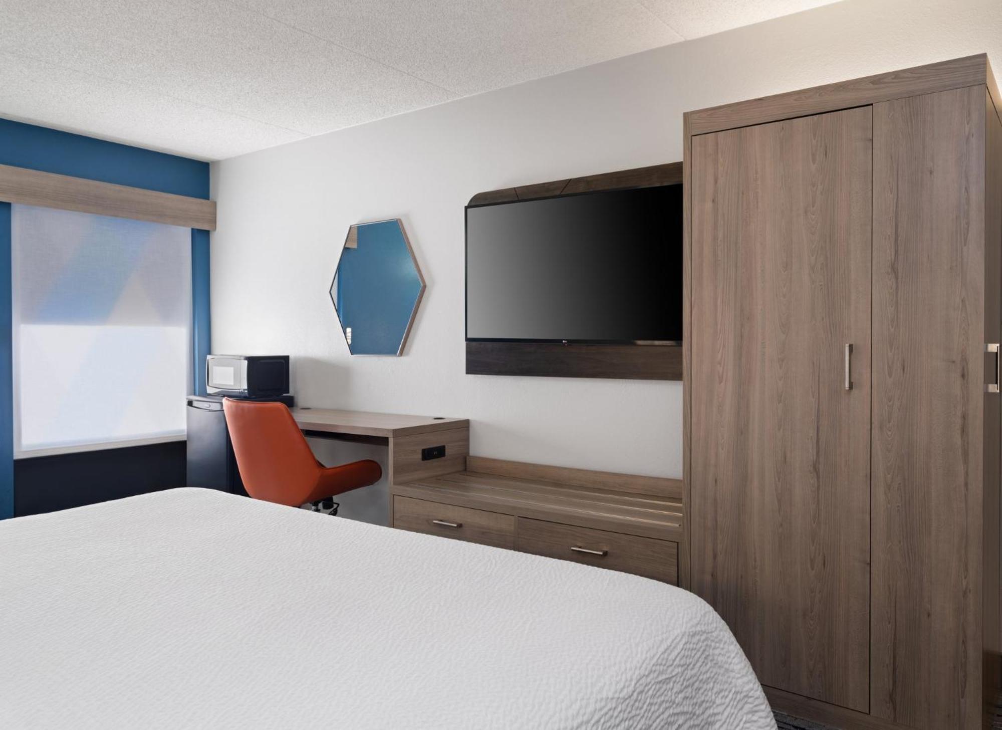 Holiday Inn Express Indianapolis Airport By Ihg Plainfield Dış mekan fotoğraf